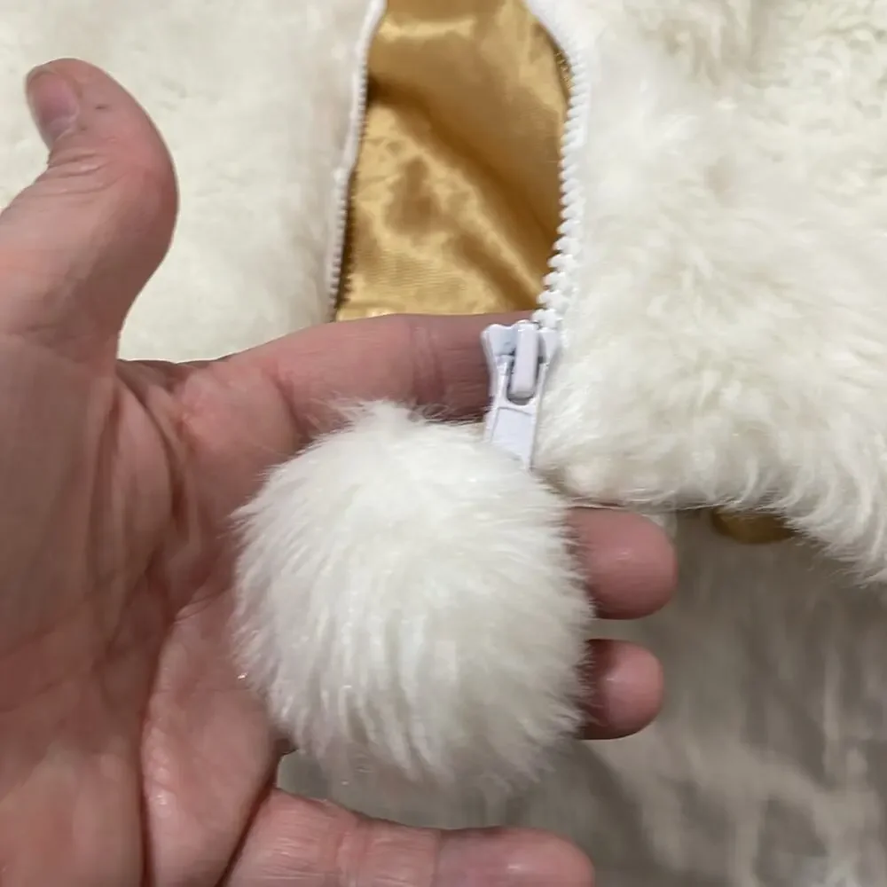 Gillian’s Closet 5 white fur gold trim front zip jacket and unicorn ears & horn